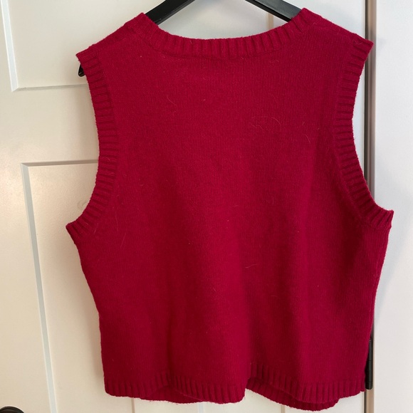 Orvis 100% Shetland Wool Red Vest with pockets - Picture 3 of 6